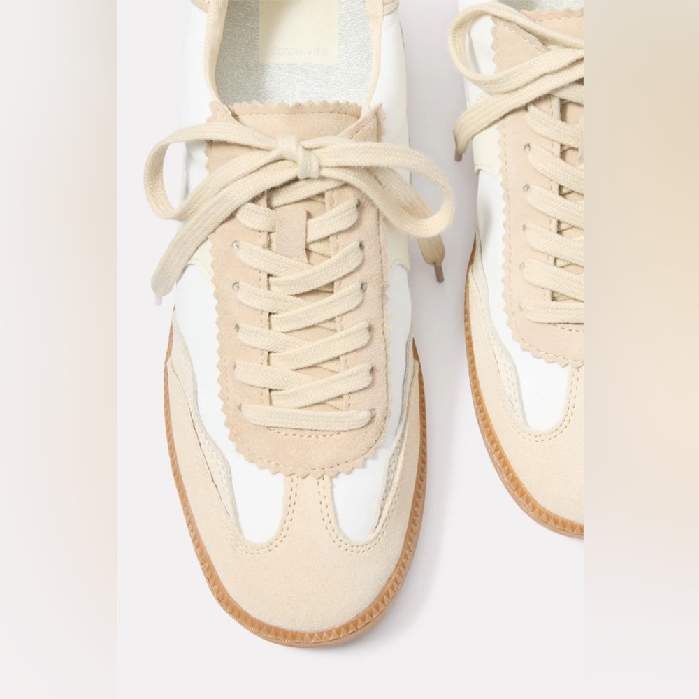 Dolce Vita Notice Sneaker Shoes Ivory Cream Snakeskin Metallic Gold 6.5 - Picture 2 of 11